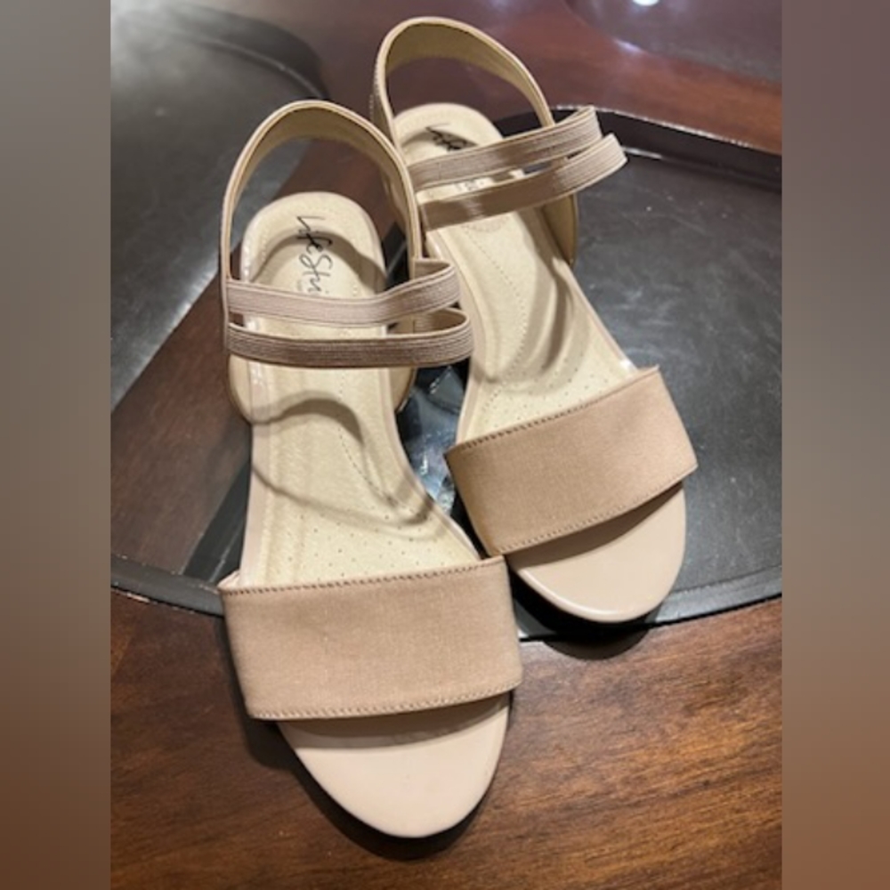 Life Stride Sandal